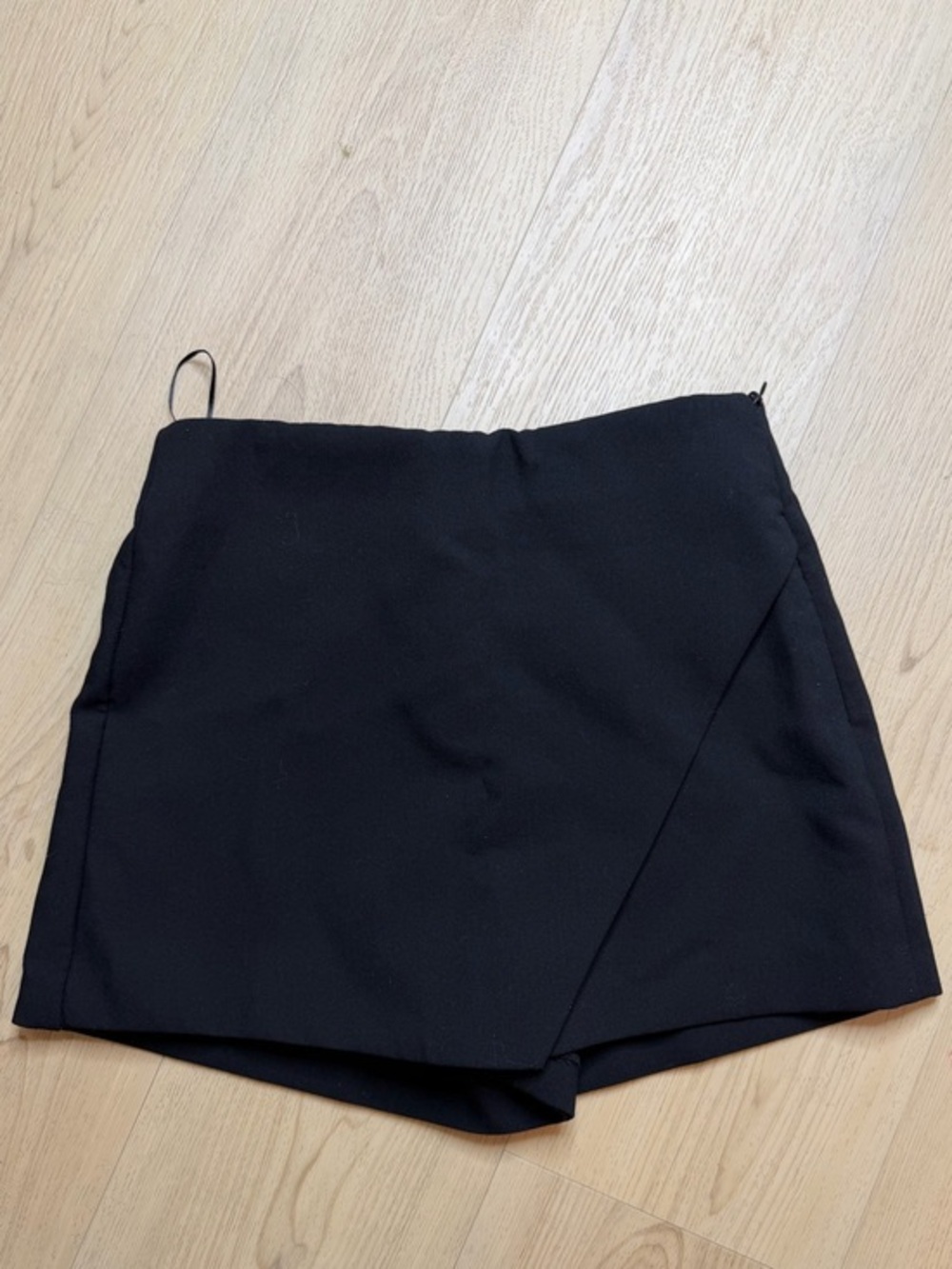 Zara Black Asymmetrical Skort